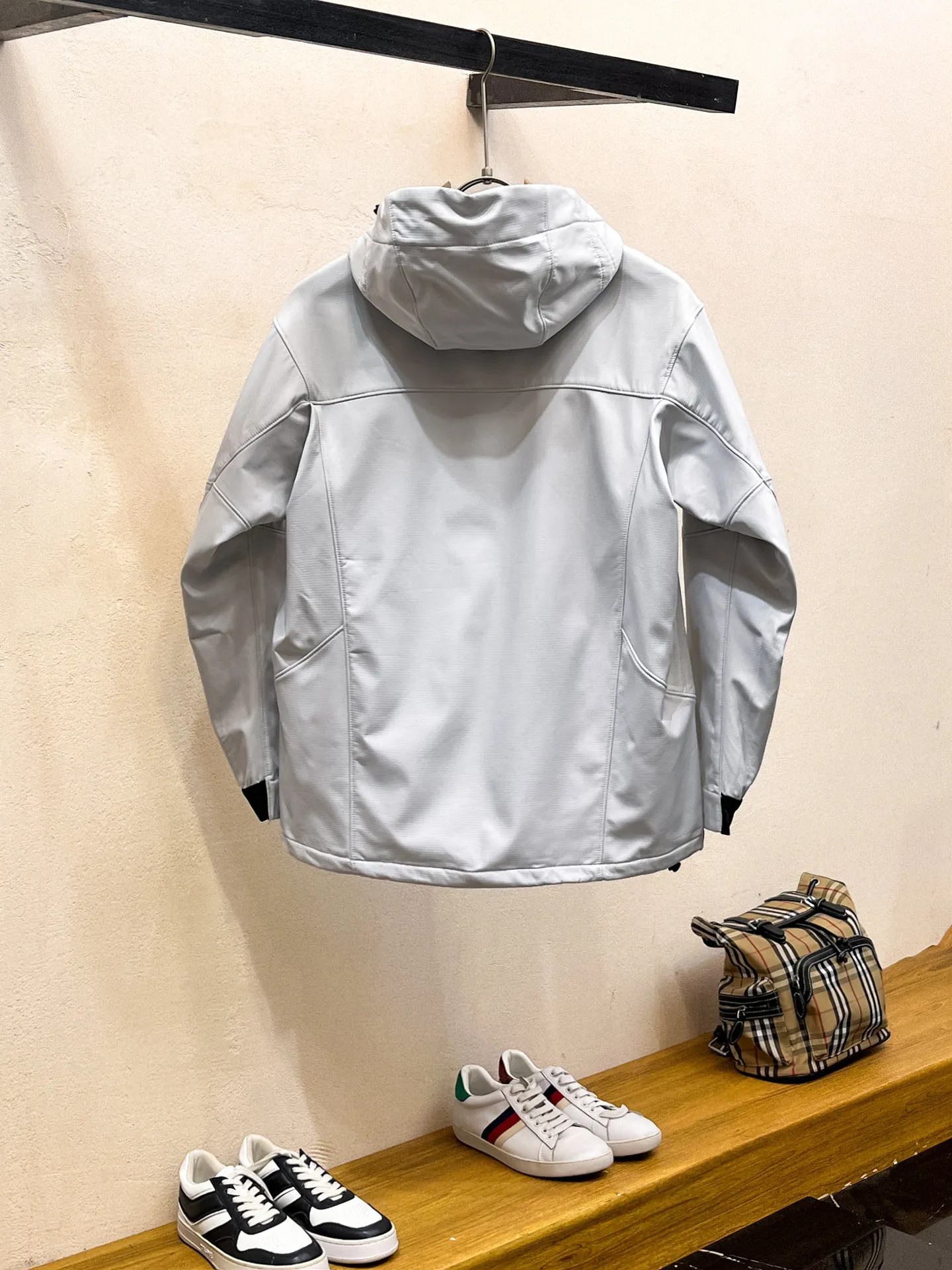 Same Style， ， 2026 New Arrival ，Original Premium Breathable ， ， ， Quality。 ， Sizes：M～3XL